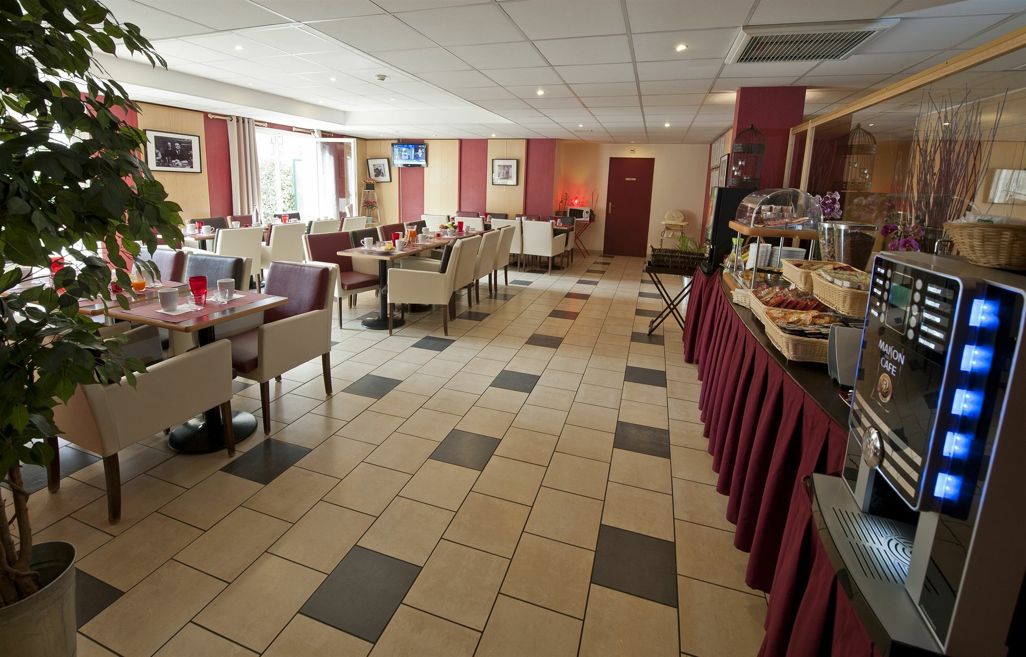 Hotel Cerise Chatou Exterior foto